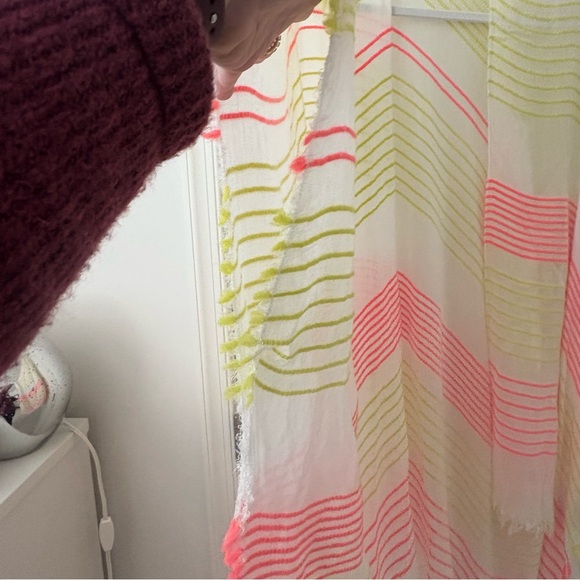 Colorful Cover Up - Picture 2 of 3